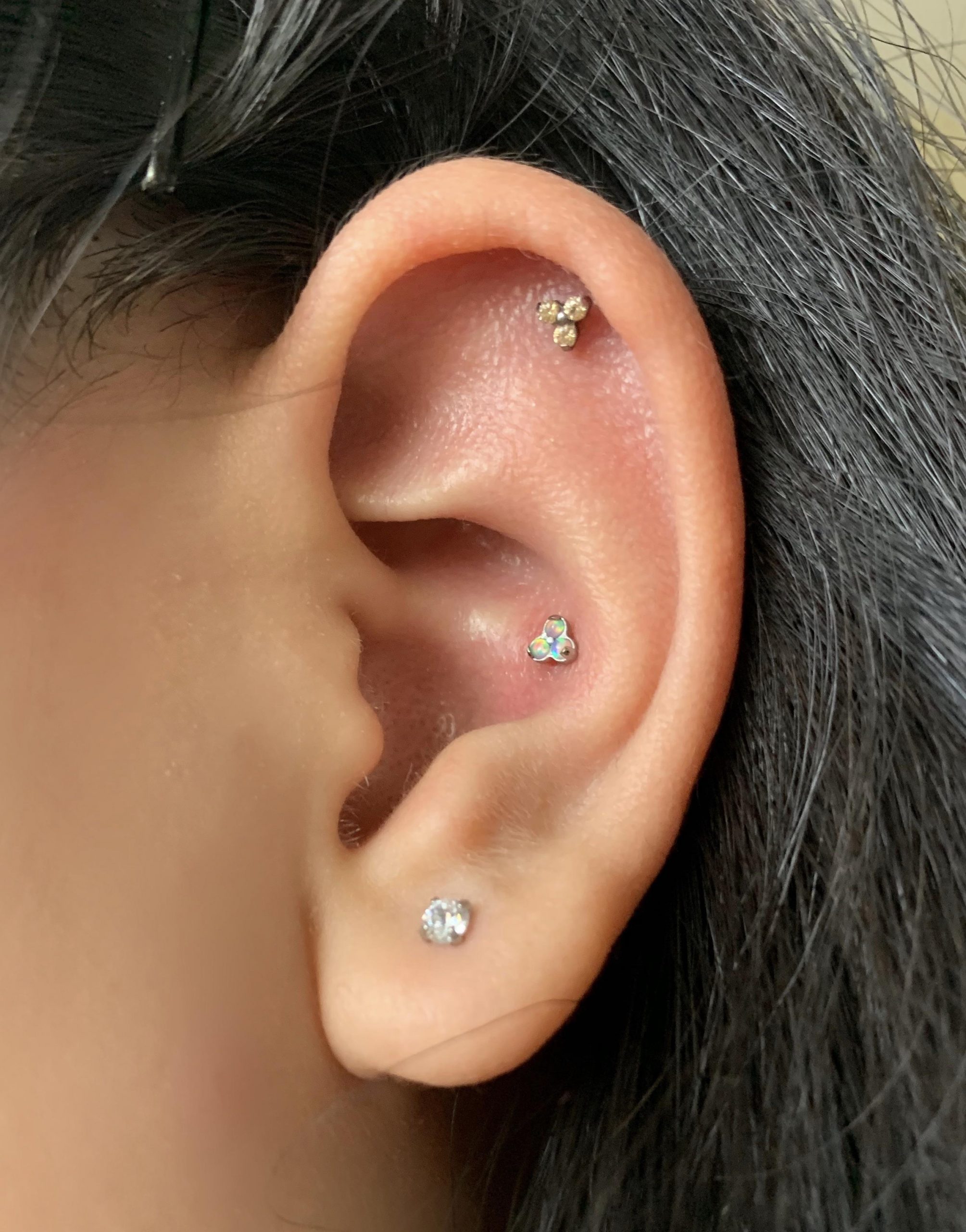How should I complete this ear? : piercing